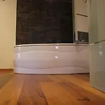 Maison Neuve En Bois Pres De Pairy Daisa * 부흘리테