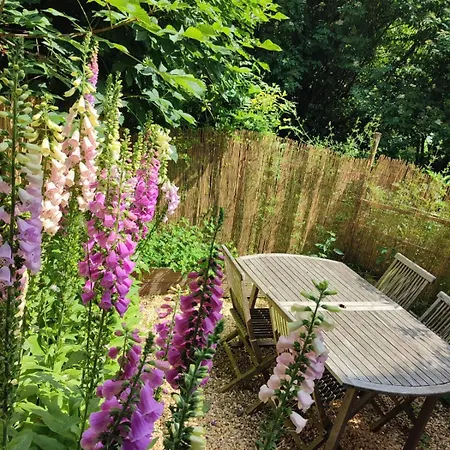 Maison Neuve En Bois Près De Pairy Daisa Hébergement de vacances