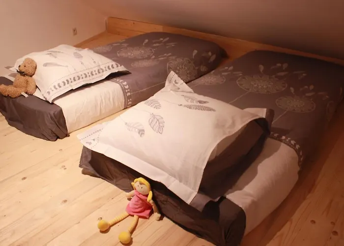 Maison Neuve En Bois Pres De Pairy Daisa Prázdninový dům *