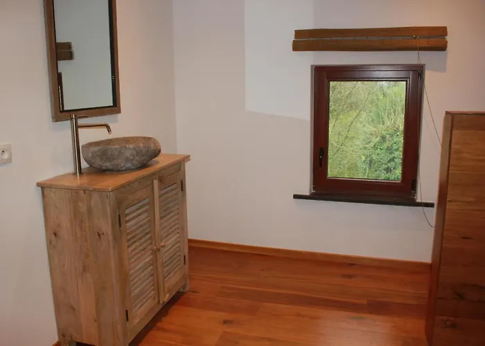 Maison Neuve En Bois Pres De Pairy Daisa Prázdninový dům *