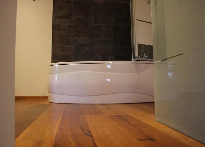 Maison Neuve En Bois Pres De Pairy Daisa * Brugelette